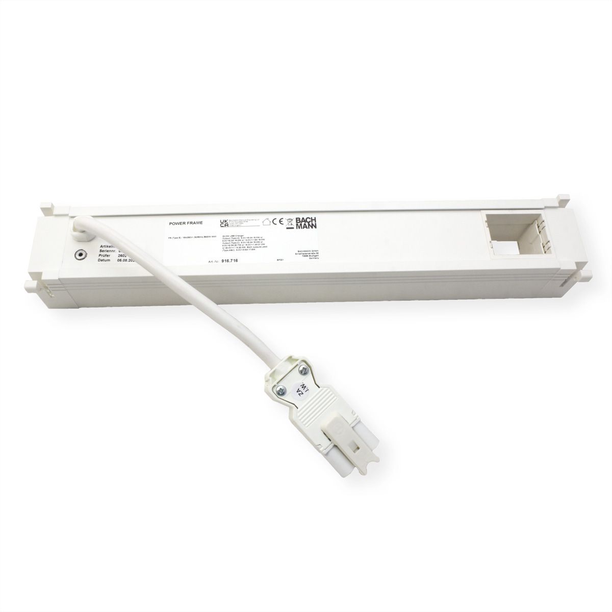 BACHMANN POWER FRAME 4xUTE 1xUSB A/C 22W 0,2m GST18