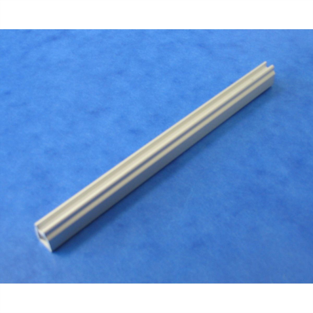 SCHROFF Rail de guidage en plusieurs parties, pièce intermédiaire, profilé aluminium, 160 mm, largeur de rainure 2,5 mm, argent, 10 pièces