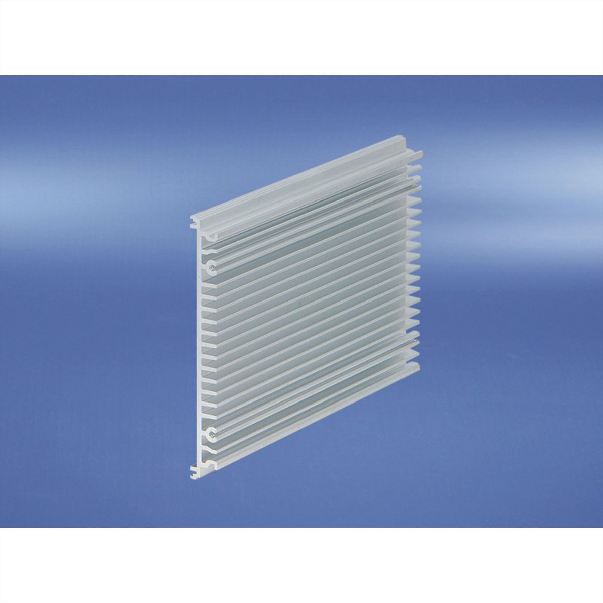 Cadre SCHROFF, type unité enfichable, panneau latéral extrudé, avec ailettes de refroidissement, gauche ou droite, 3 U, 160 mm