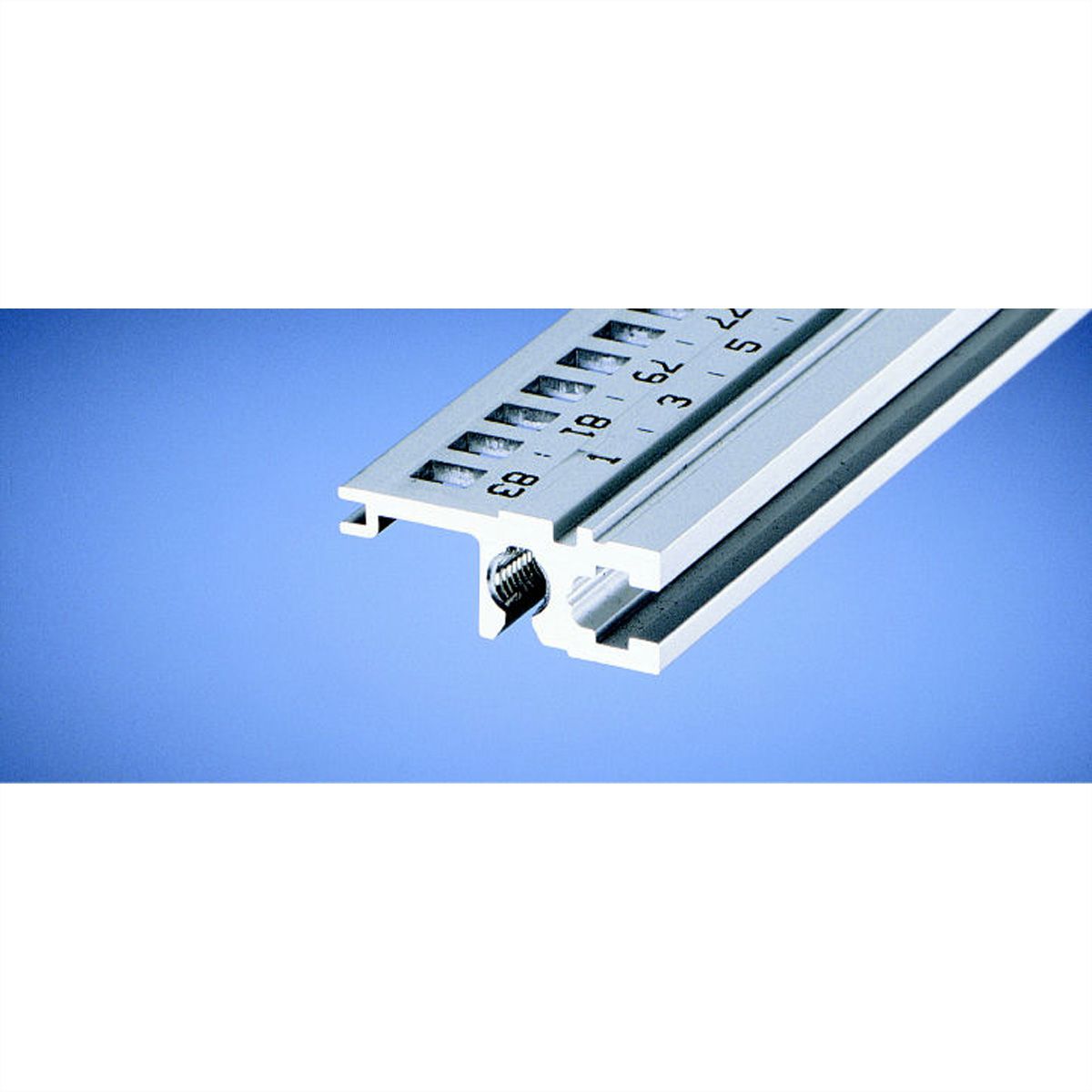 Rail horizontal SCHROFF, arrière, type L-ST, léger, standard, 20 CV