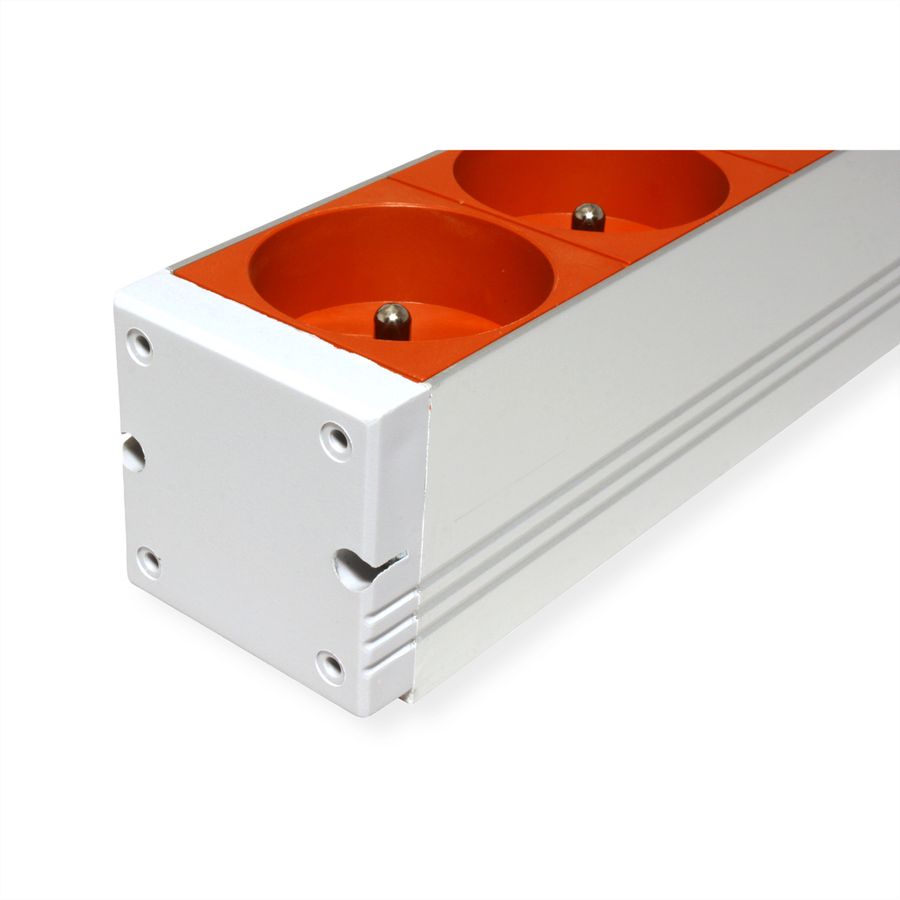 BACHMANN Prise multiple, disjoncteur 10A, 8x sans inter., prise PC