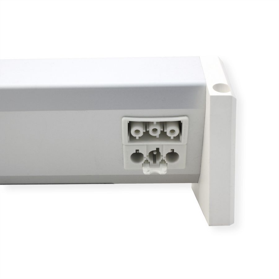BACHMANN DESK 2xUTE 1xUSB A/C 22W GST18 RAL9010