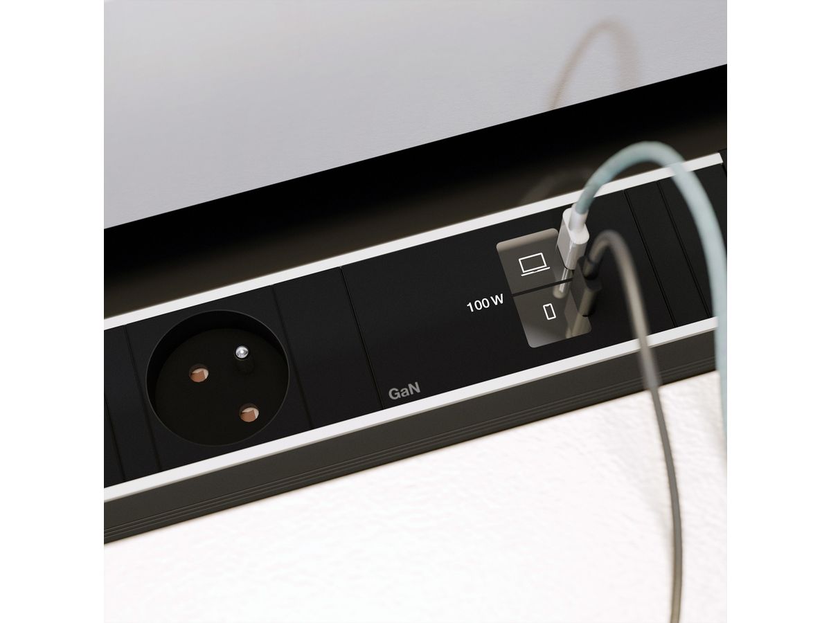 BACHMANN CONFERENCE M 1xUTE, 1xUSB C/C 100W