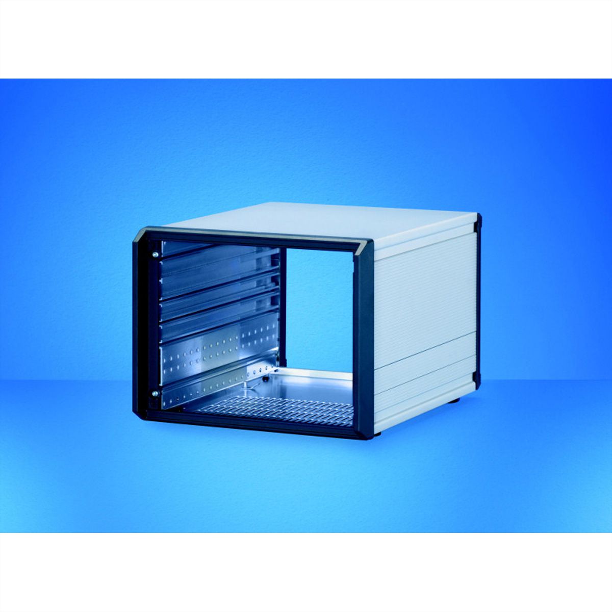 Mallette PropacPRO SCHROFF, non blindée, 4 U, 63 HP, 386 mm