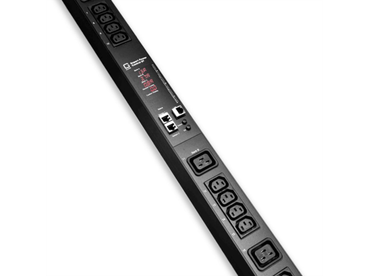 GUDE EPC 87-3300-18 PDU commutée et mesurée, 30 ports, verticale, 400V 3P , noir, 170 cm