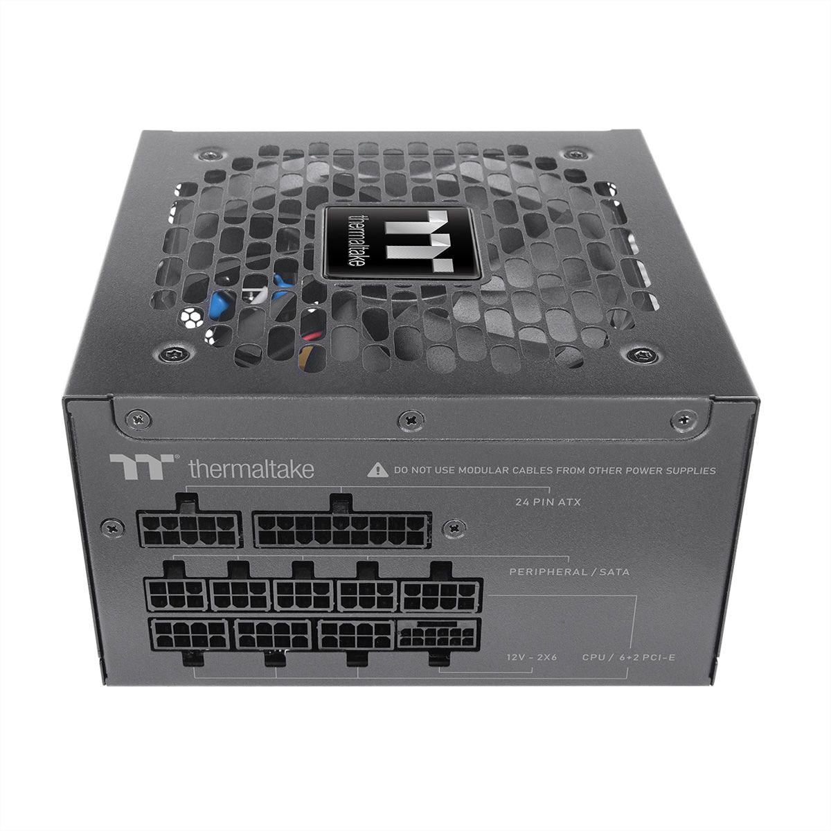 Thermaltake Toughpower XT 750W bloc d'alimentation