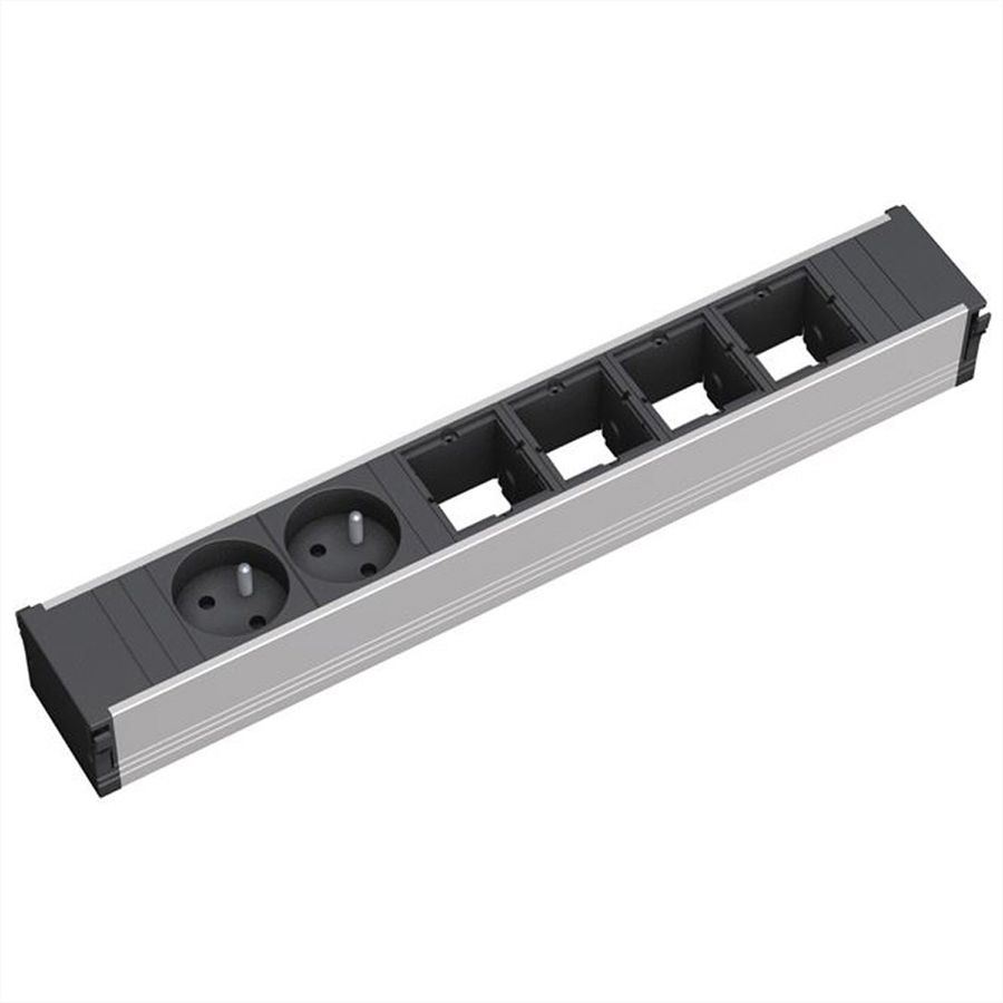 BACHMANN CONI 2 prises UTE (France), 4 modules libres