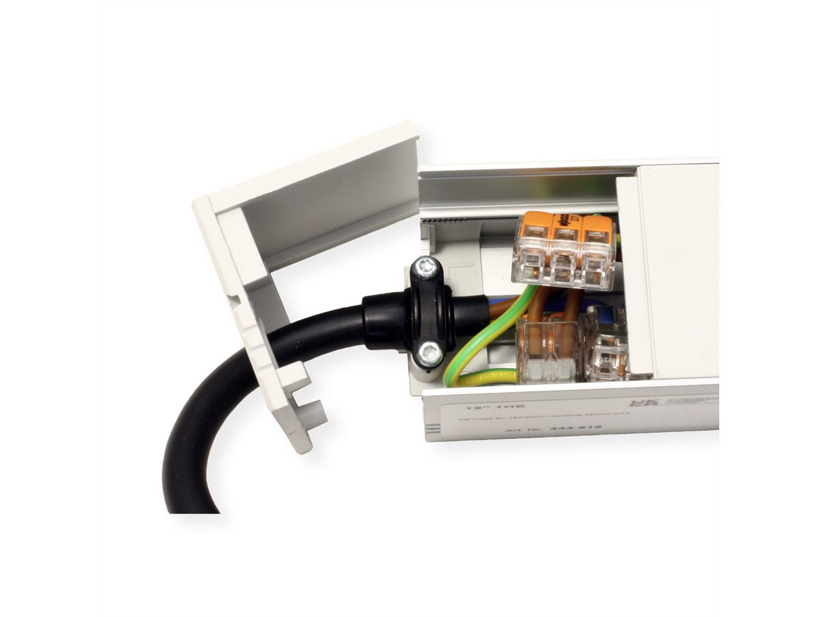 BACHMANN 19" 1UH 8xUTE 1xBornier, Avec câble ouvert de 10cm