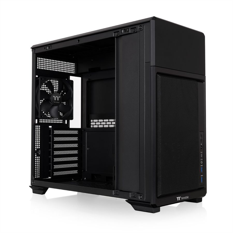 Thermaltake TR300 TG, Boîtier Noir