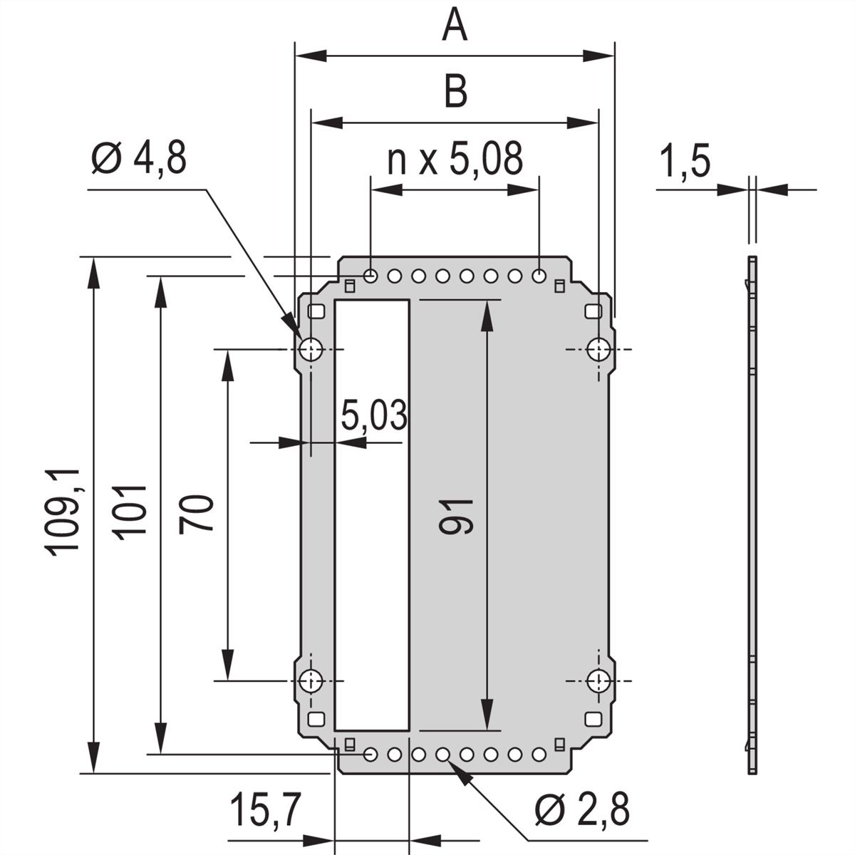 Panneau arrière de l'unité enfichable de type cadre SCHROFF, découpe pour un connecteur, 3 U, 10 HP