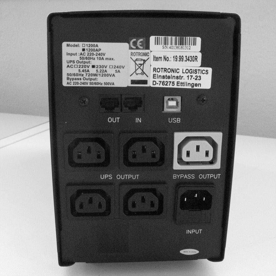 VALUE UPS 1200, USB Port
