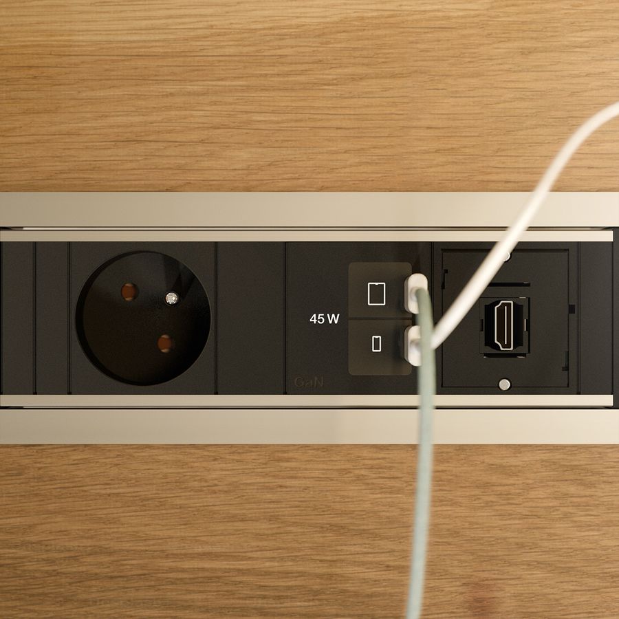 BACHMANN POWER FRAME 1xUTE, 1xUSB C/C 45W 1xCM L=0,2m