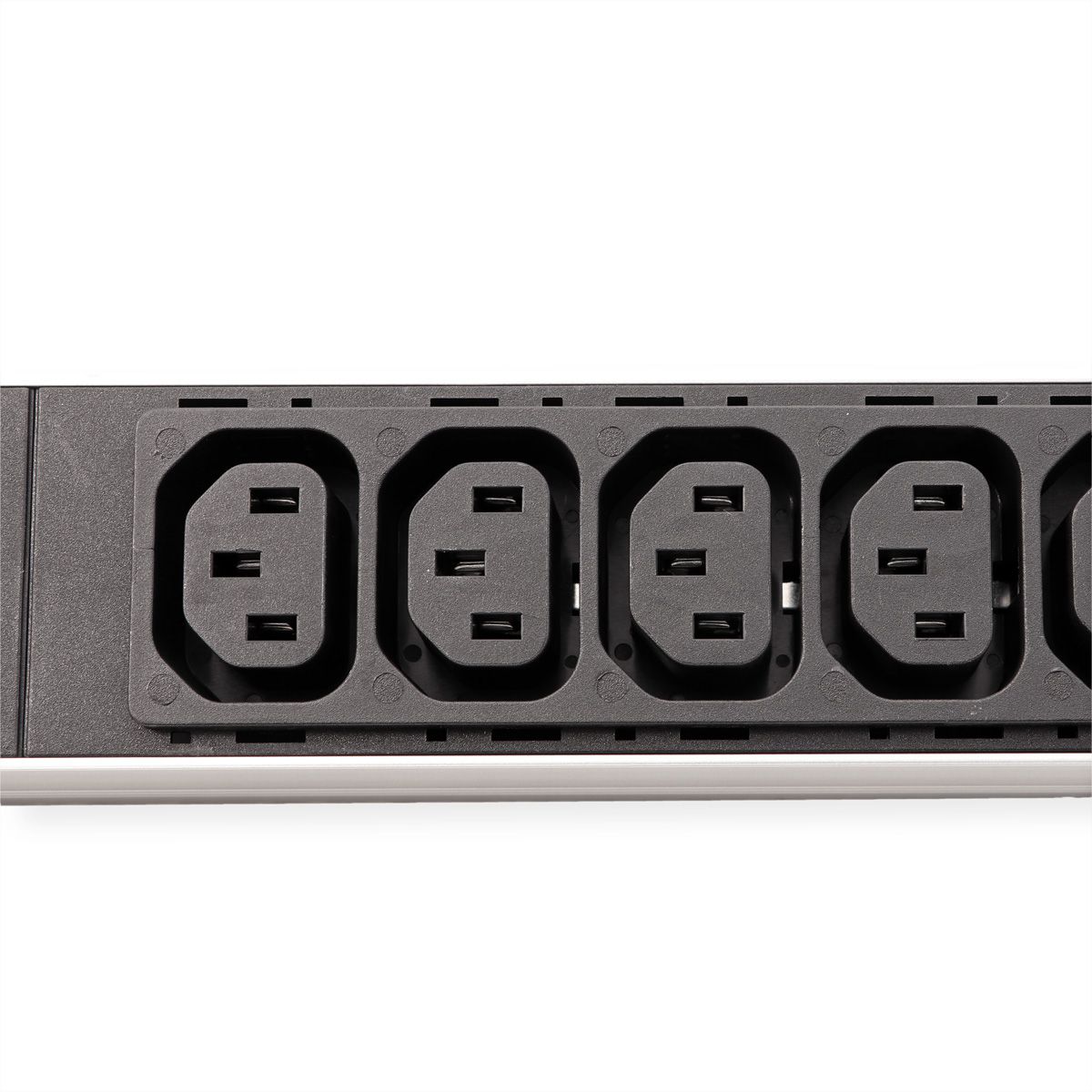 BACHMANN PDU Basic 19" 1U (230-400 V / 50 Hz), équerre de fixation incluse