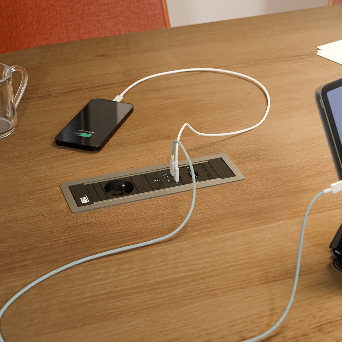 BACHMANN POWER FRAME 1xUTE, 1xUSB C/C 45W 1xCM L=0,2m