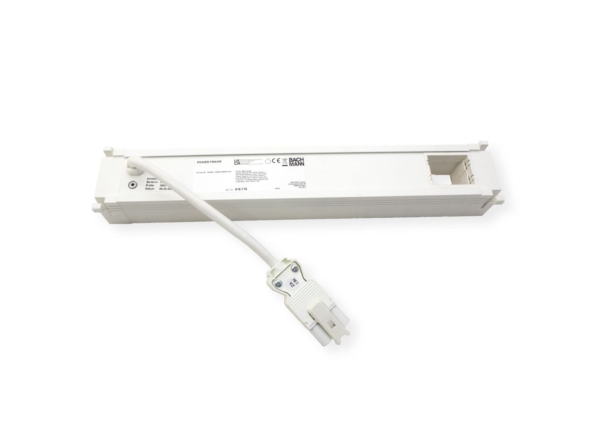 BACHMANN POWER FRAME 4xUTE 1xUSB A/C 22W 0,2m GST18