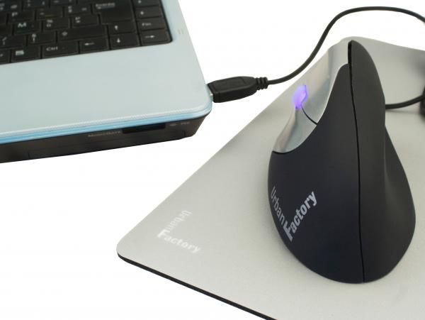 Urban Factory Ergo Mouse USB Optique 1600DPI souris