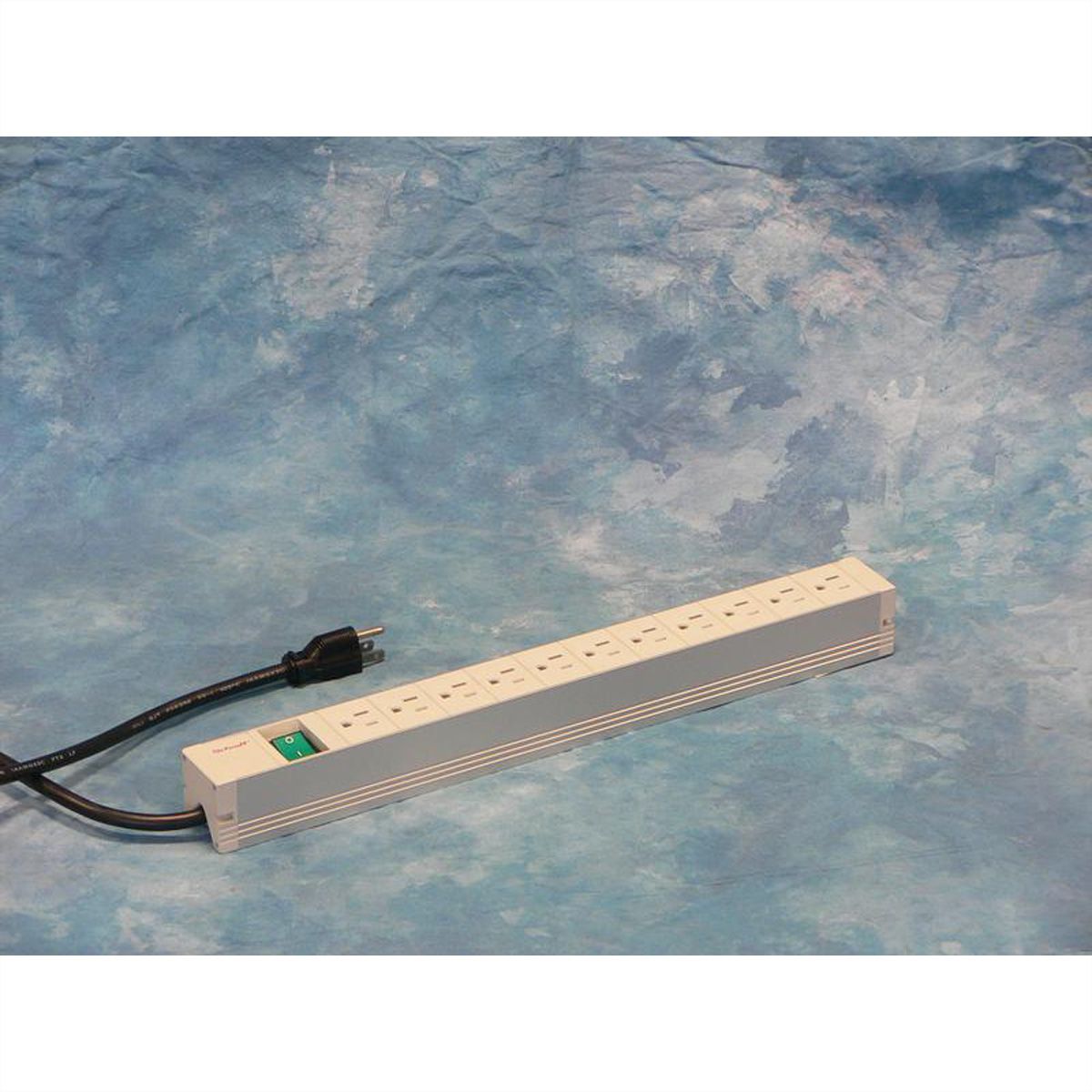 Bâti de prises SCHROFF, USA, 11 prises, 19", avec interrupteur