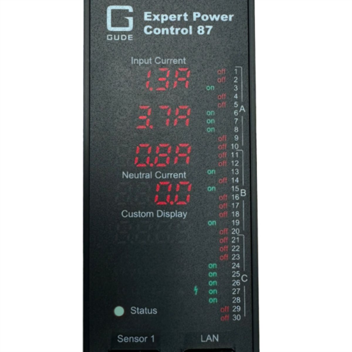 GUDE EPC 87-3300-18 PDU commutée et mesurée, 30 ports, verticale, 400V 3P , noir, 170 cm